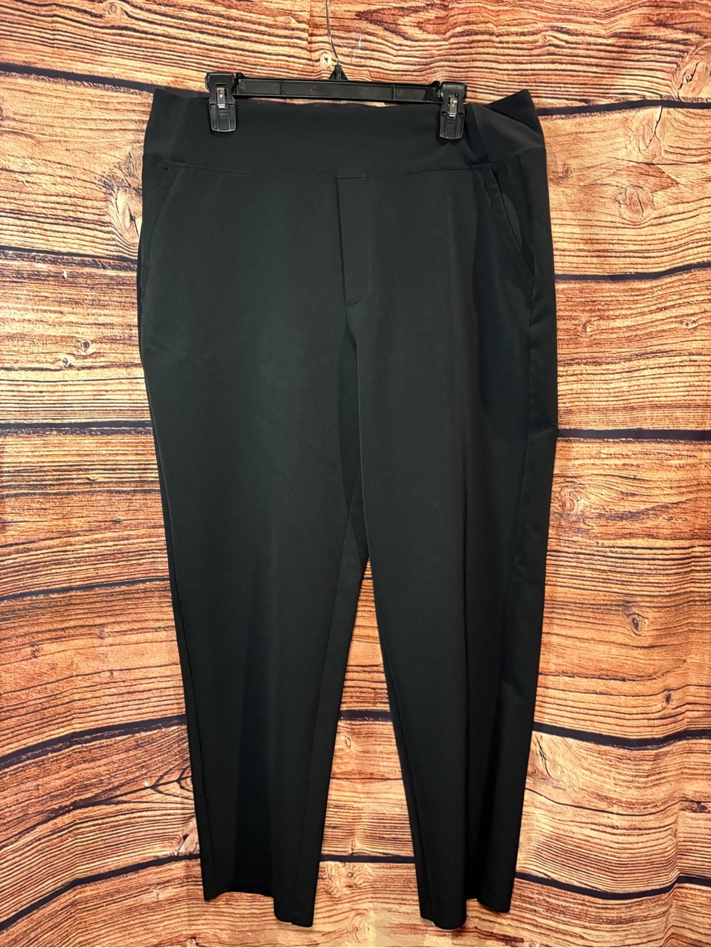 Athlete Brooklyn Mid Rise Ankle Pants Black